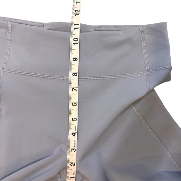 Lululemon Invigorate High-Rise Tight 25" Rhino Grey- Size 6 - Picture 7 of 14